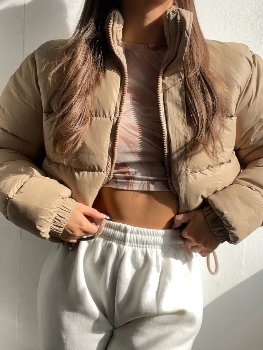 Dora New Cropped Puffer Jacket In Stone