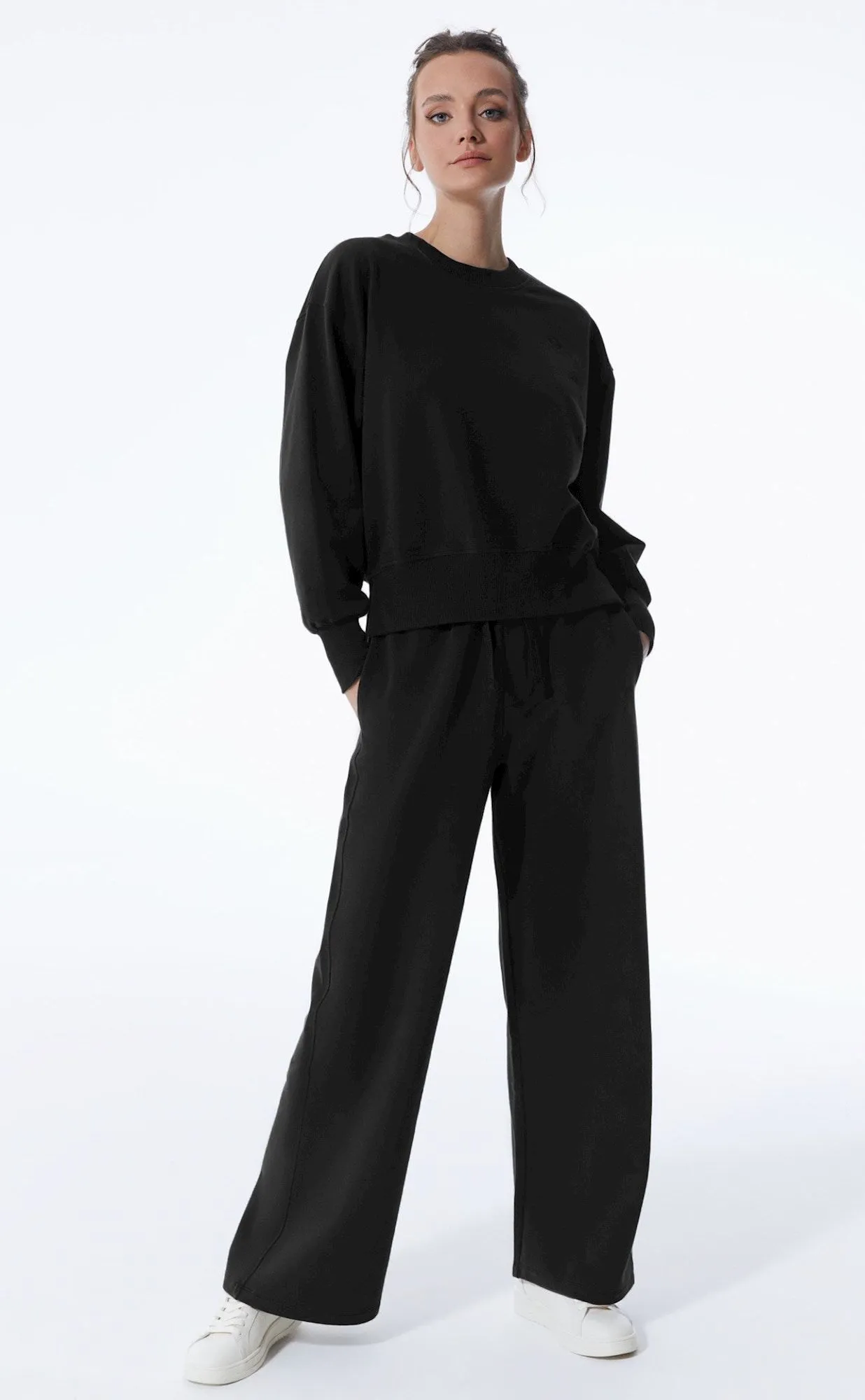 Lea - Elastic Waist Pants - Black