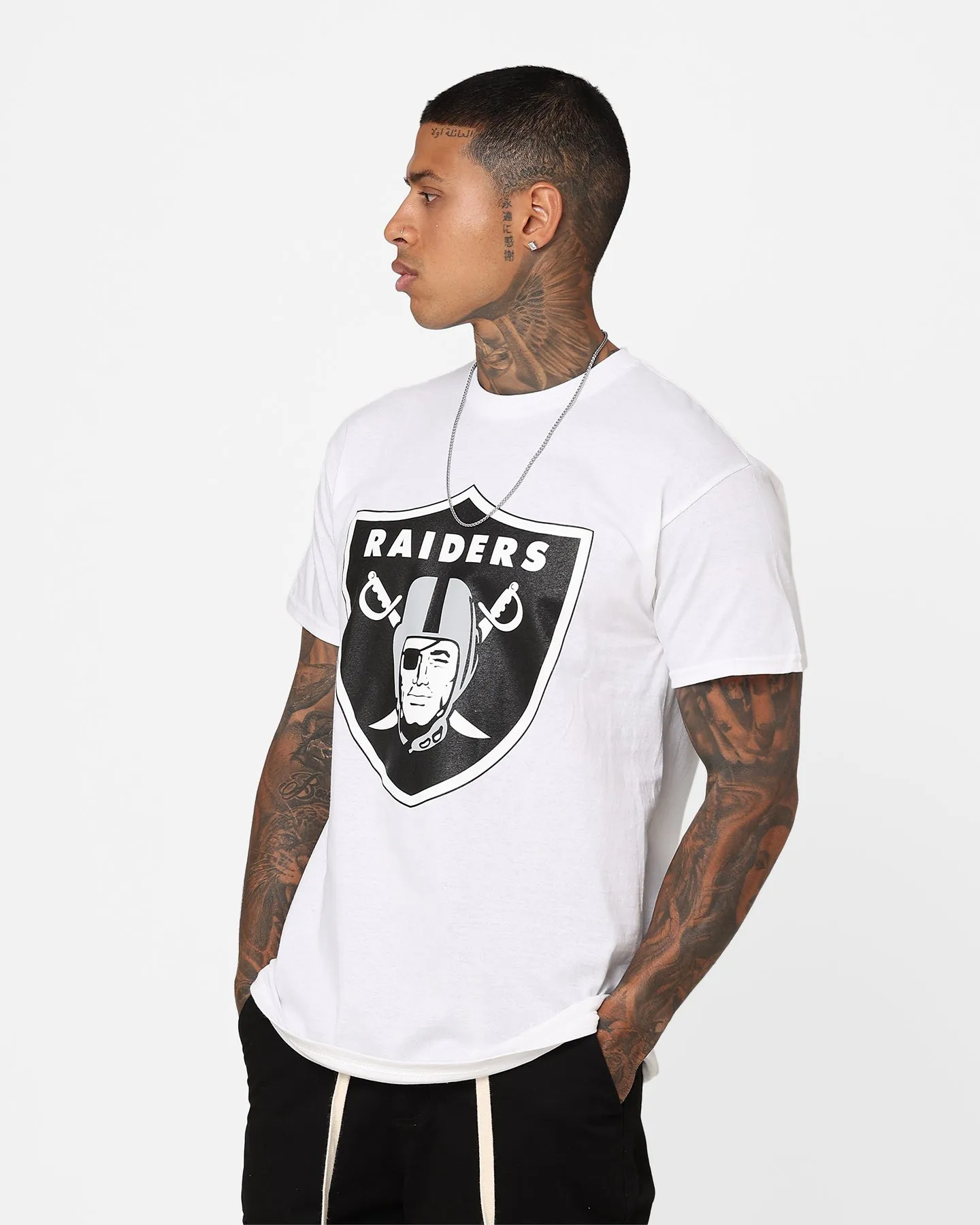 Majestic Athletic Las Vegas Raiders Prism T-Shirt Vintage White