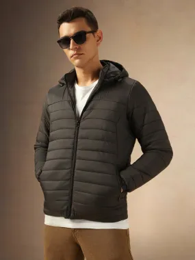 Men's Black Solid Full Sleeves Hooded Jacket