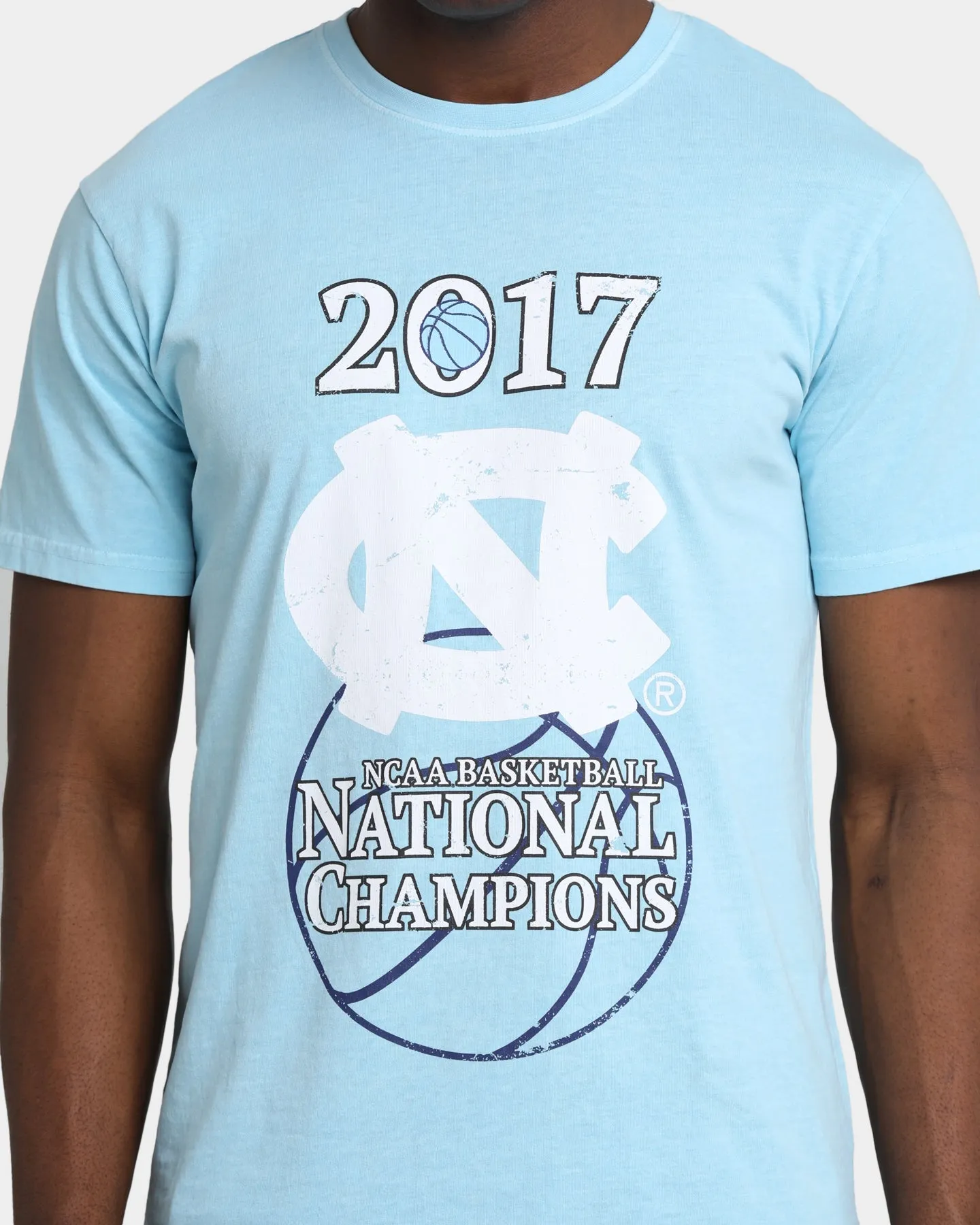 NCAA UNC Basket Ball Poster Short Sleeve T-Shirt Washed Carolina